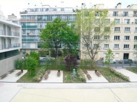 25 - Vue sur la cour (site Maine)